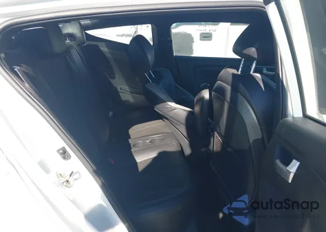 2016 Hyundai Veloster Turbo из США, поврежденный, VIN KMHTC6AE4GU297211